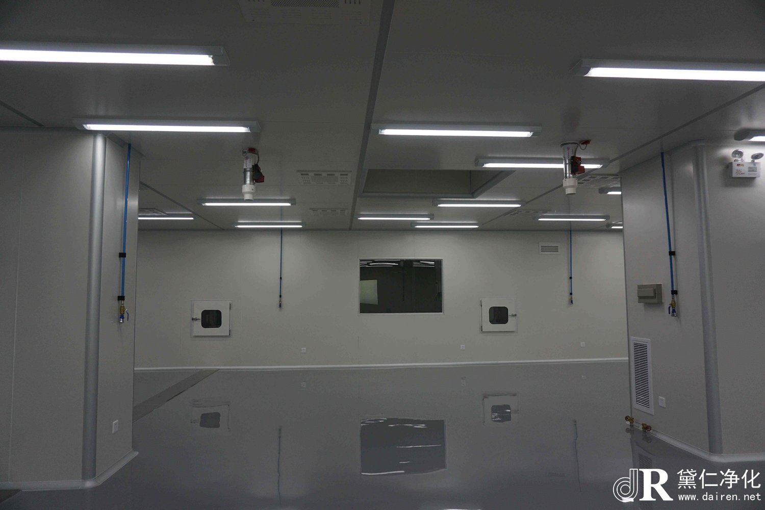 潔凈廠房設(shè)備電線管道如何布局？